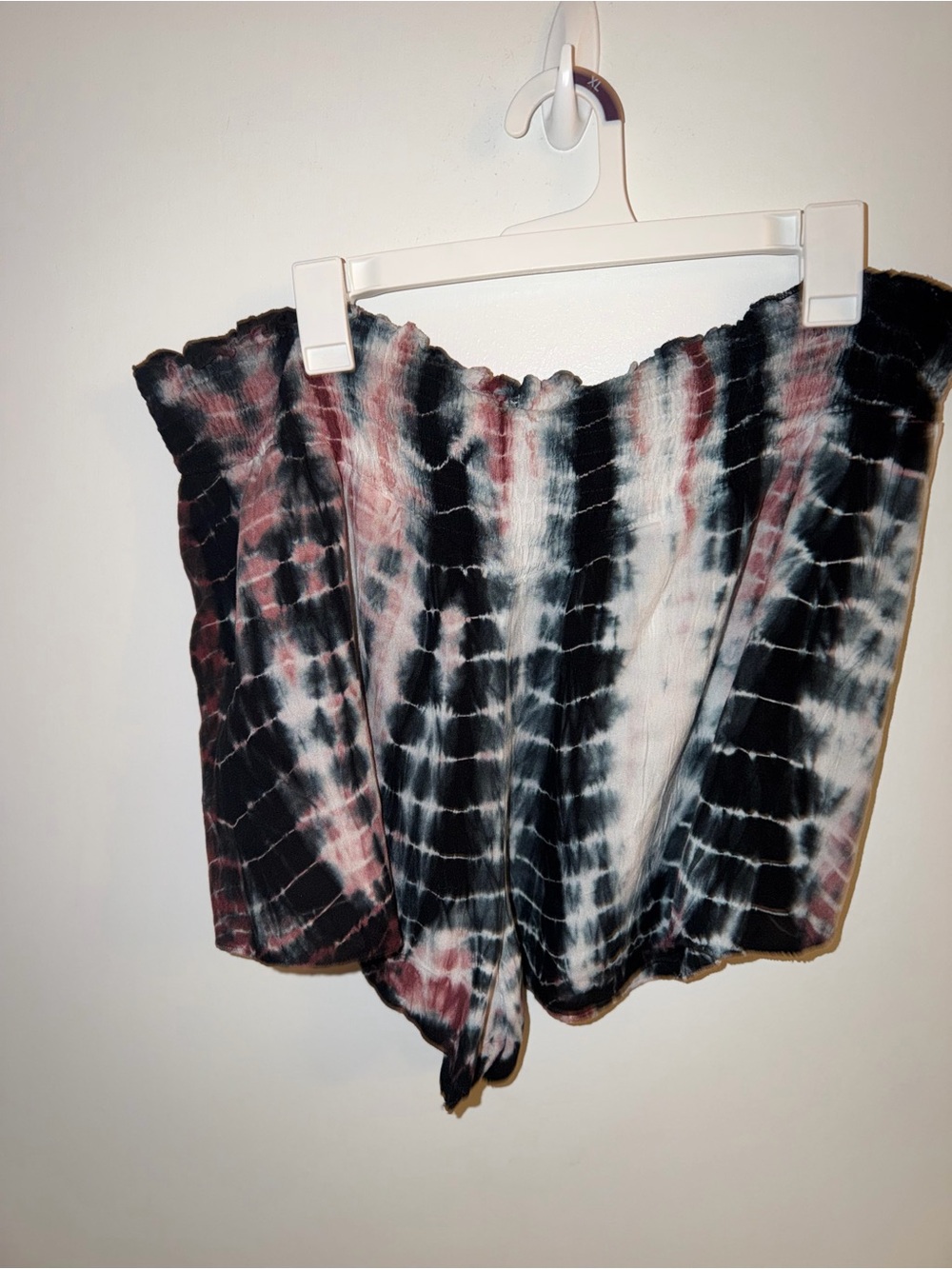Tie-Dye Black & Pink Women's Shorts